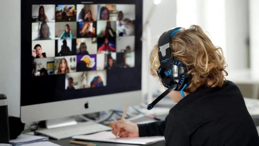 Hoy habrá clases no presenciales en escuelas estatales