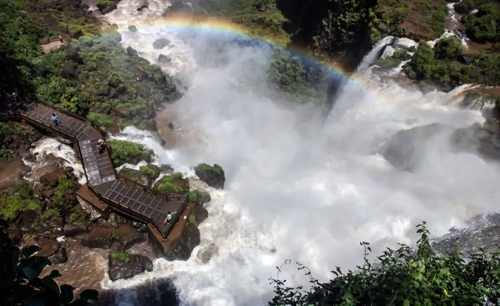 La cepa brasileña no alarma a los turistas que eligen Cataratas