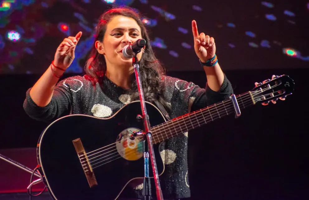 Cobra forma Sinfín – Festival de la Canción en Bariloche