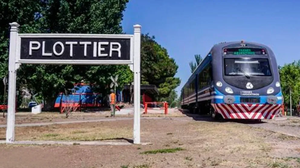 Luego de 29 años volvió el "Tren del Valle" que une Cipolletti con Plottier