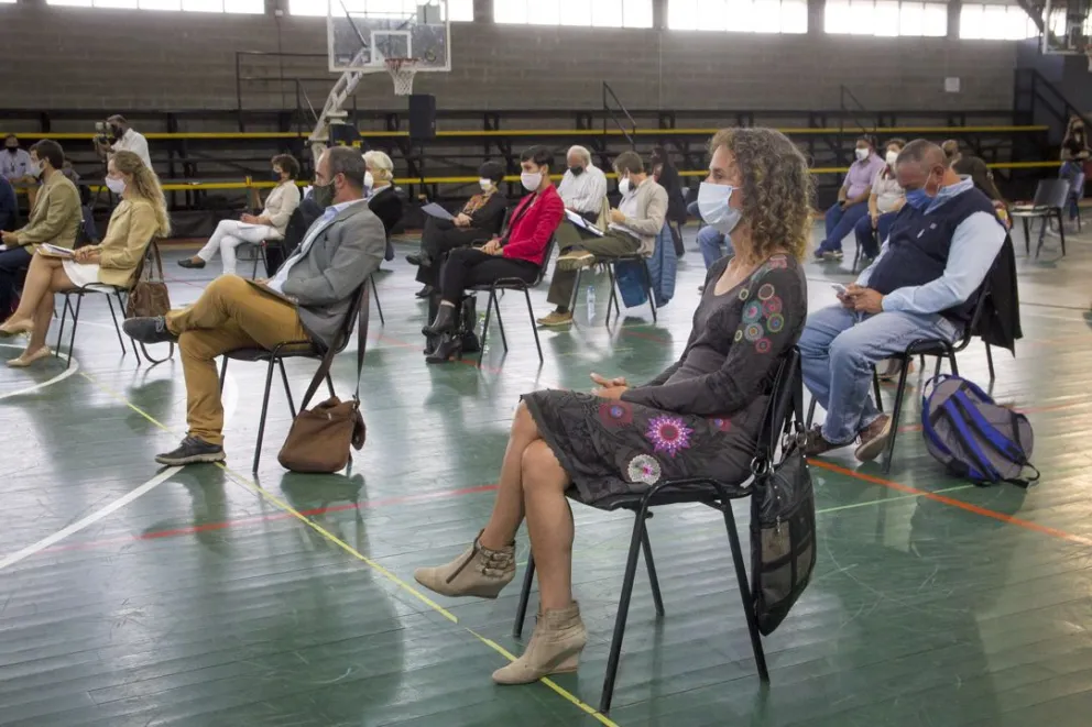 La nueva defensora del Pueblo se elegirá el próximo martes