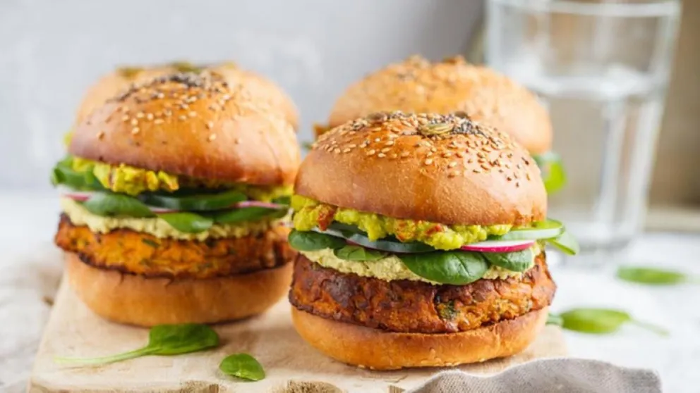 Hamburguesa de Semana Santa: ¡con una latita de atún!