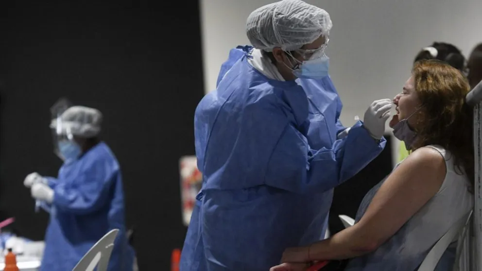Otro día de récords en Argentina: 23.683 nuevos casos positivos