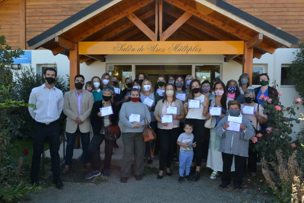 Concejales homenajearon a 25 mujeres trabajadoras