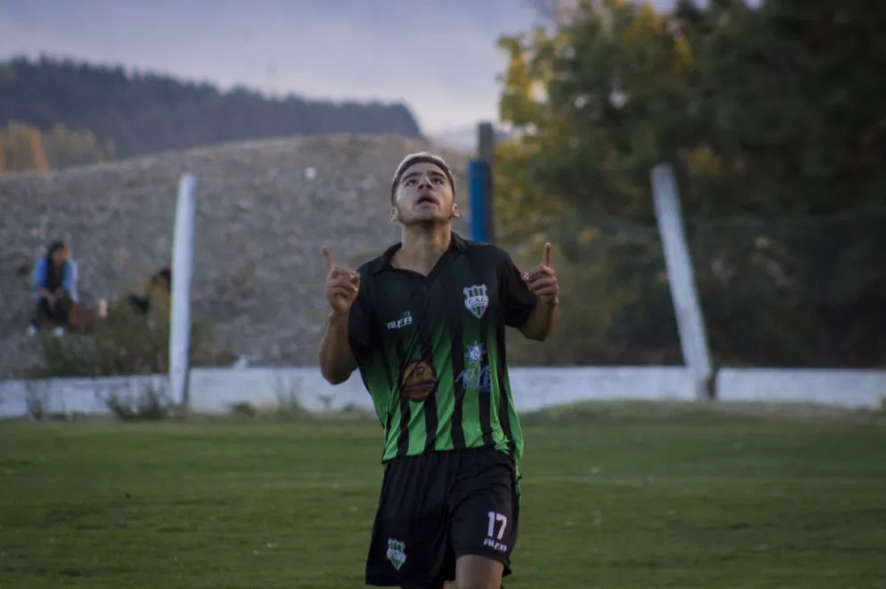 Se disputa la última fecha de la Copa Bariloche y hay mucho en juego