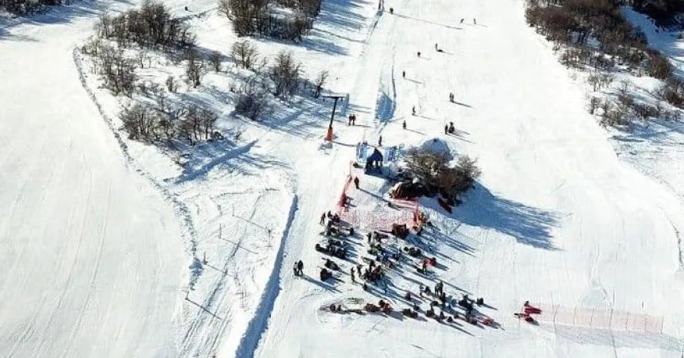 Deberán indemnizar a instructor de snowboard que se quebró un brazo trabajando