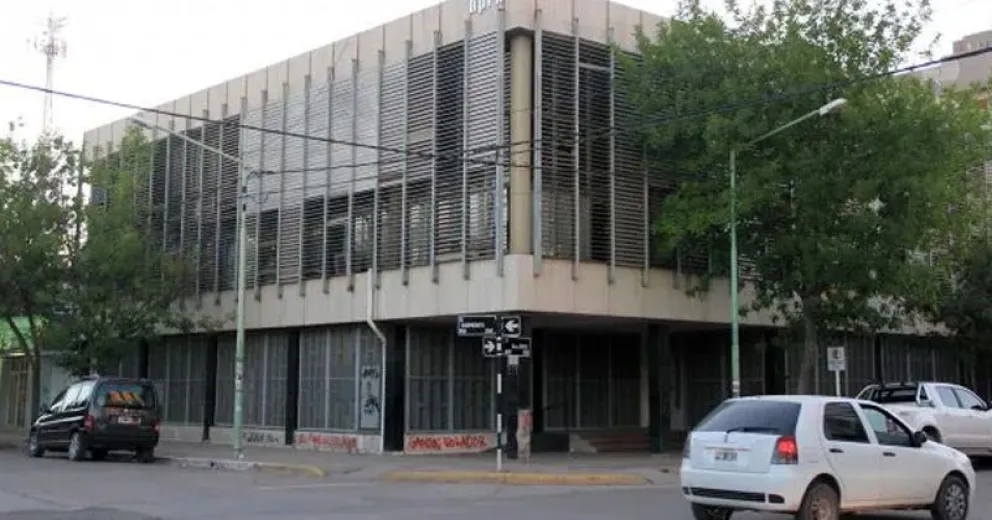 Atropelló a una motociclista y tendrá que indemnizarla por casi siete millones de pesos