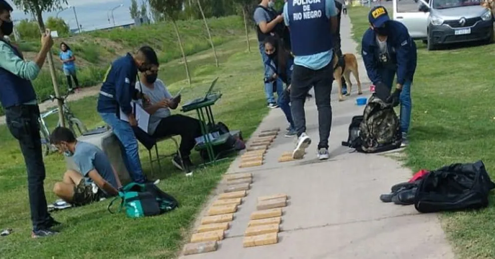 No había lugar del auto sin que llevara droga