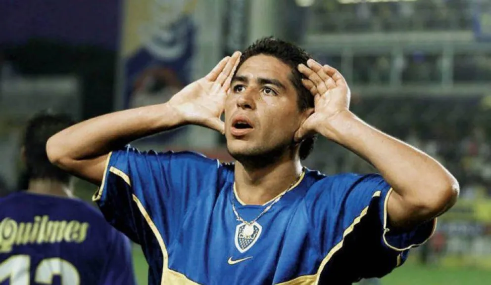 Se cumplen 20 años del famoso “Topo Gigio” de Riquelme ¿dirigido a Macri?