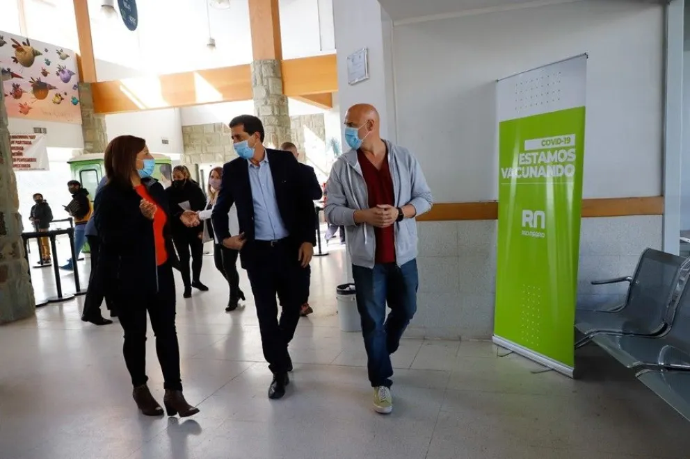  La gobernadora y el ministro De Pedro analizaron la situación sanitaria y el avance de la vacunación
