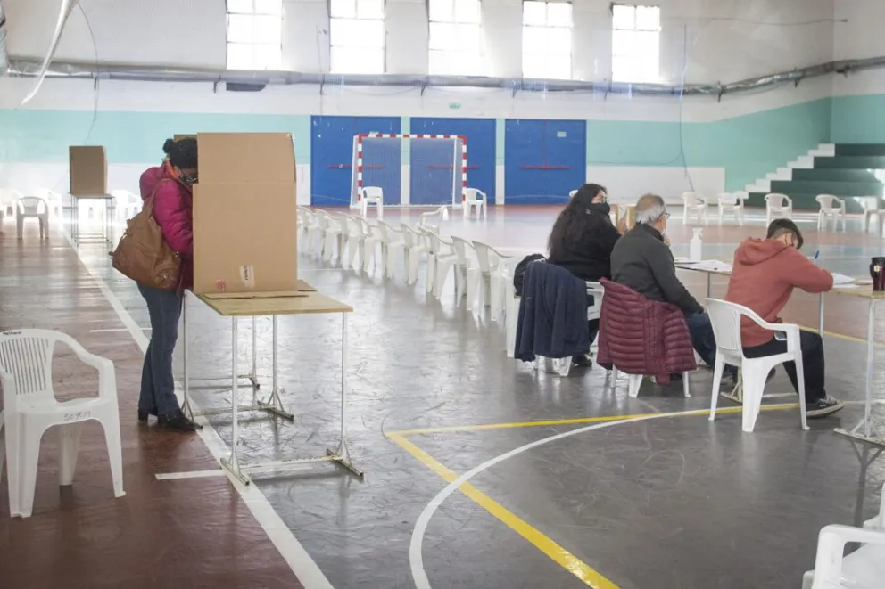 Pandemia: ¿Cómo fue la primera elección de autoridades en Bariloche?