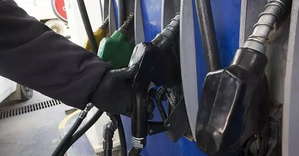 La Municipalidad le dará 72 mil litros de combustible premium a Mi Bus  