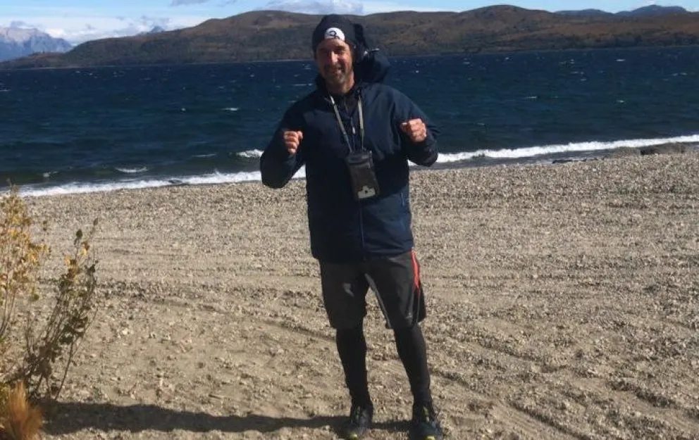 Dio la vuelta al lago Nahuel Huapi