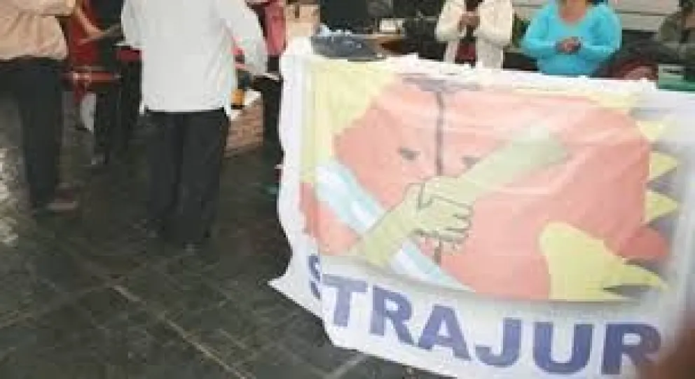 Judiciales rechazan oferta de aumento