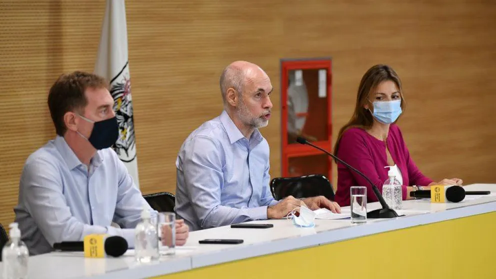 Hay clases en CABA pese al fallo de la Justicia Federal que ordenó suspenderlas