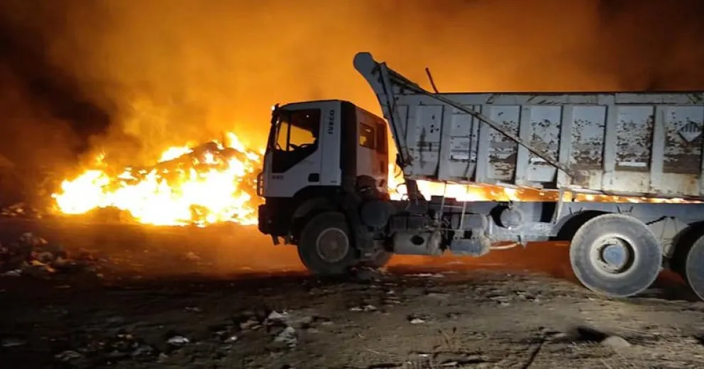 Otro incendio en el Vertedero Municipal y van…  