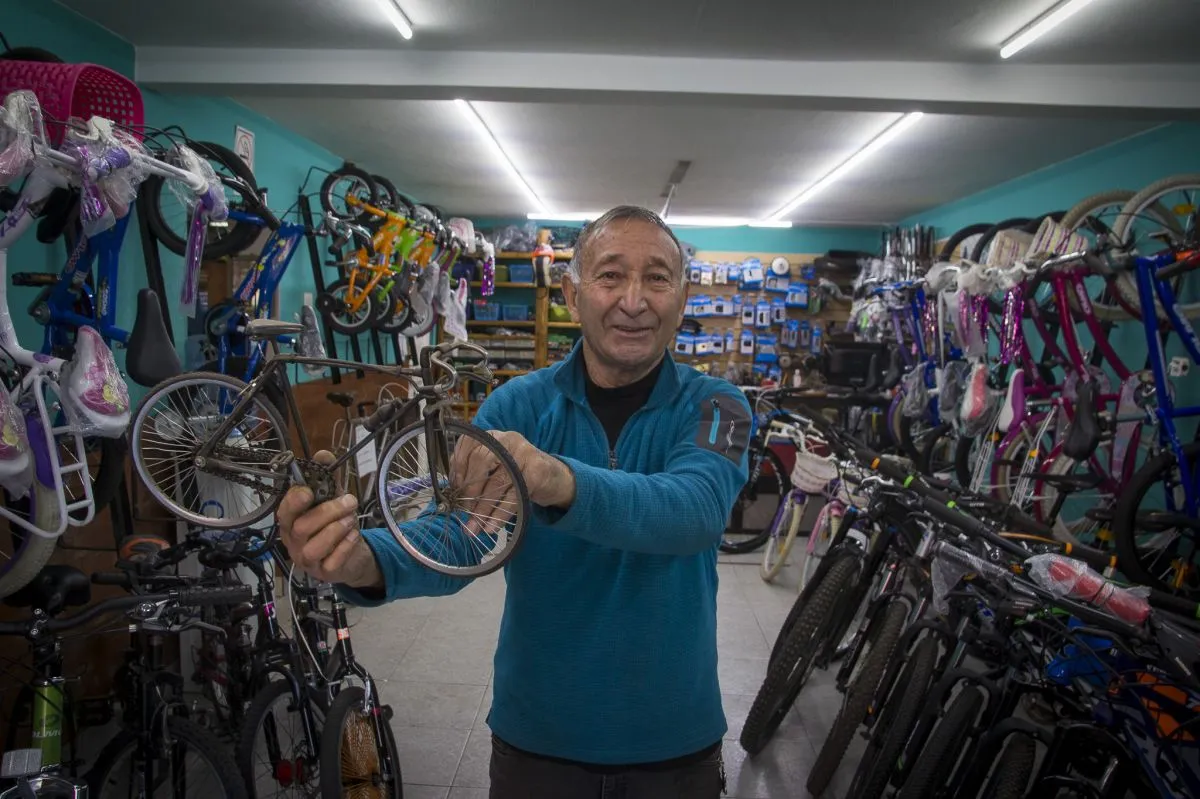 Bicicleteria outlet sobre ruedas