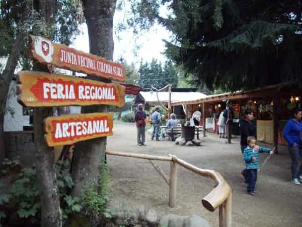  Pobladores de Colonia Suiza verán hecho realidad el sueño del pavimento
