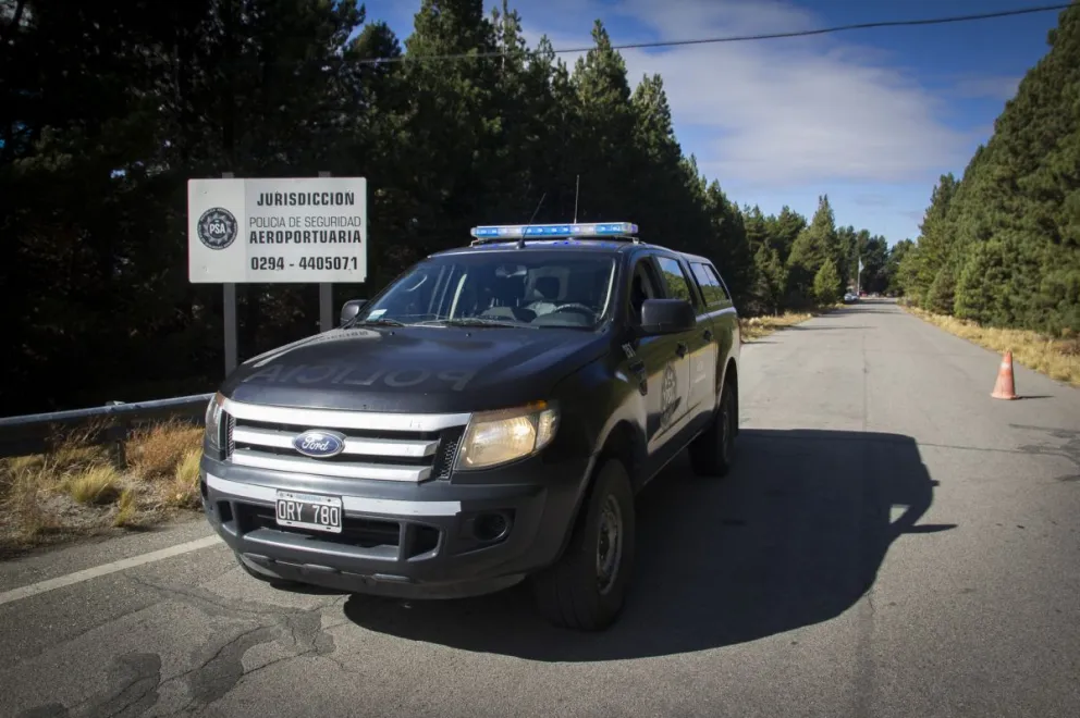 Hubo un gran operativo en Dina Huapi porque encontraron elementos sospechosos 