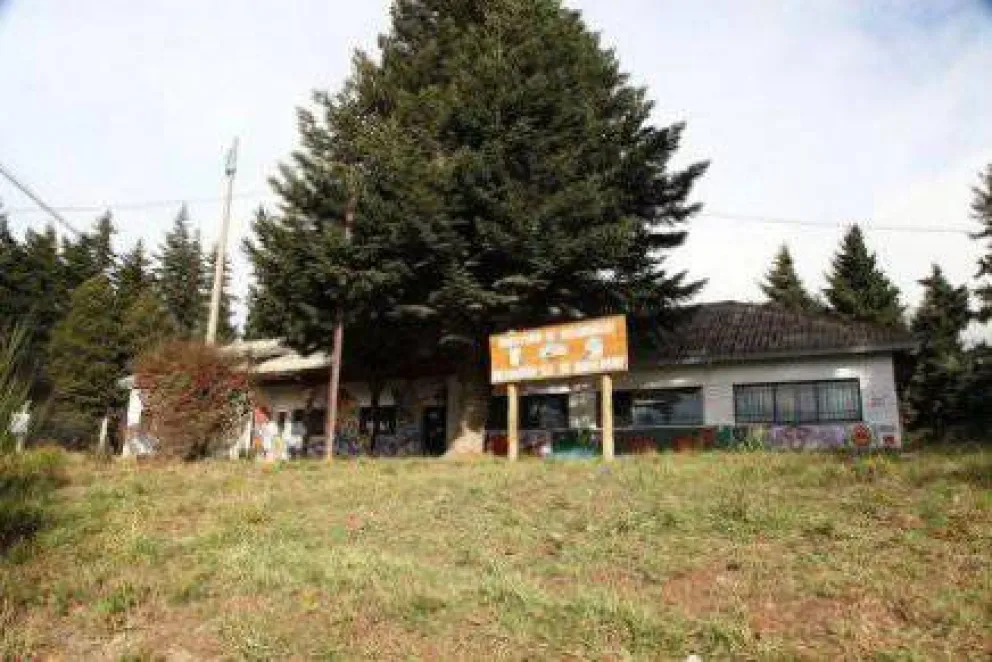 "En el CAINA hay situaciones que ponen en riesgo la vida de los jóvenes y trabajadores"