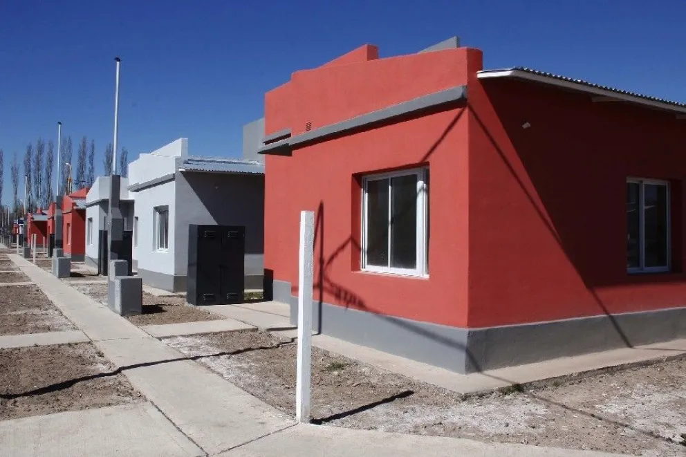 Cerca de 600 viviendas fueron regularizadas por el IPPV en toda la provincia
