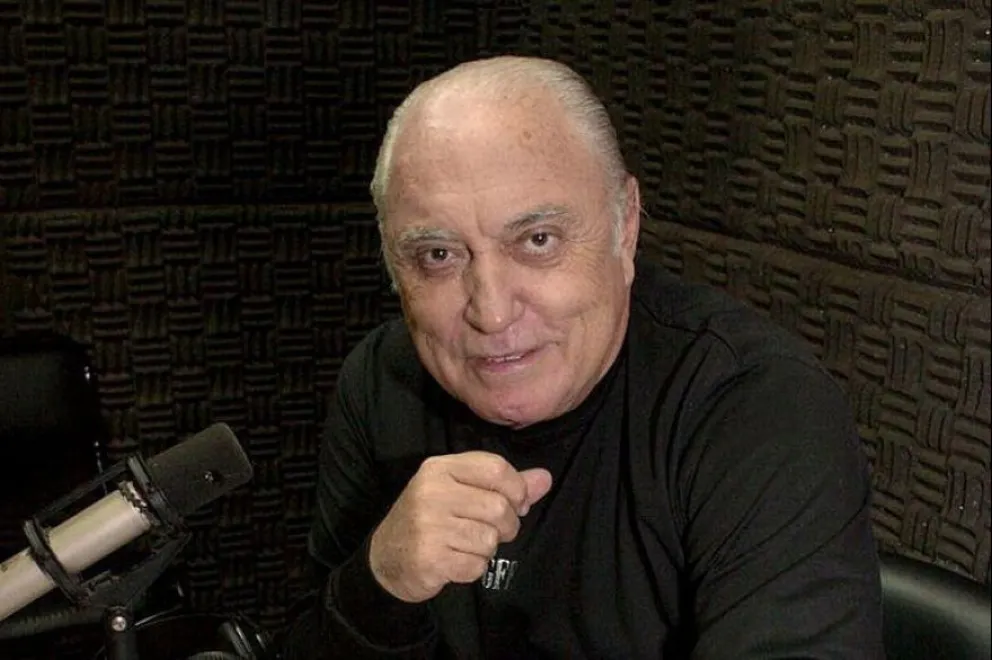 Cacho Fontana tuvo que desmentir su propia muerte: "Me tienen para rato"