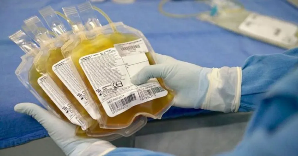 Indican que el plasma solo se utiliza por criterio médico en los pacientes de COVID