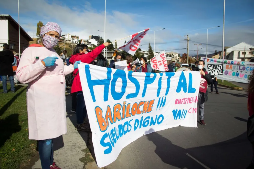 “El colapso nos viene pasando por el cuerpo, la mente y el corazón desde el año pasado”