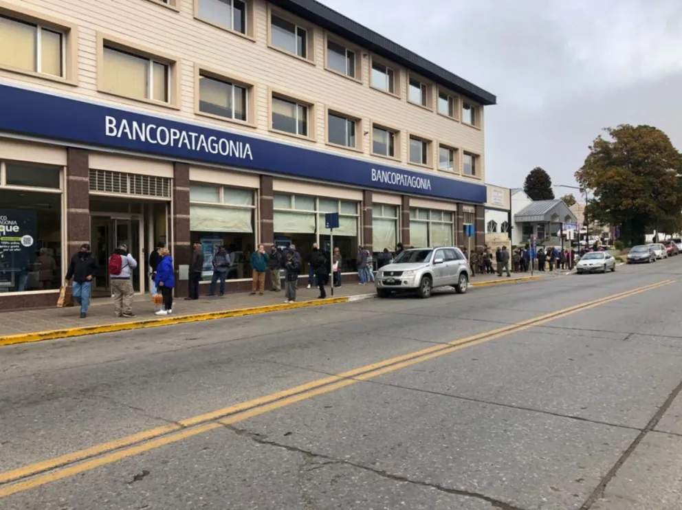 Prohiben a un banco cobrar las cuotas de un préstamo generado mediante una estafa telefónica