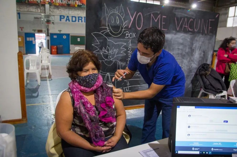 Comenzó la vacunación antigripal a adultos menores de 60 años