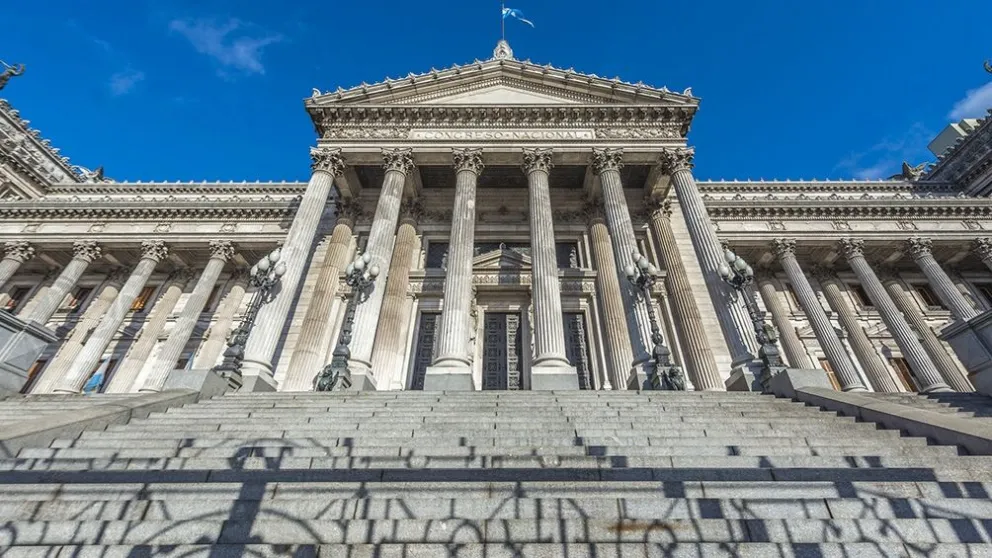 Fernández enviará un proyecto de ley que fije criterios científicos para tomar medidas