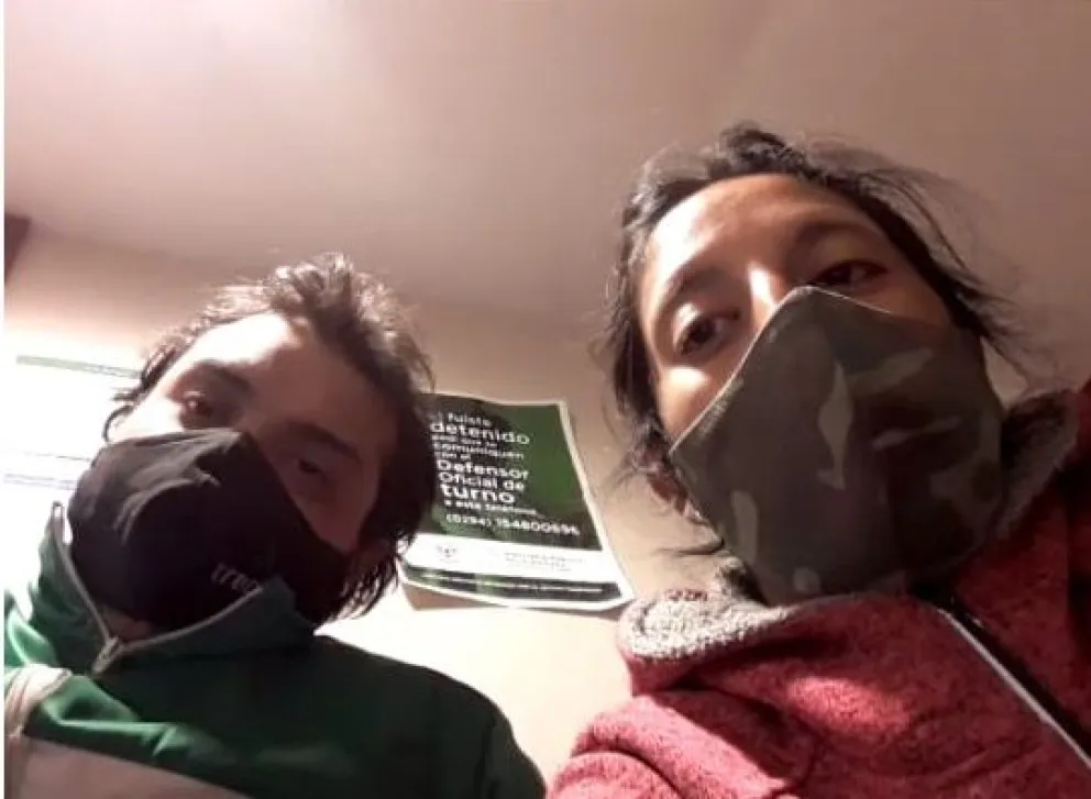 En trámite exprés, la sacaron baratísima: penas en suspenso para una pareja que ató y encerró a un abuelo