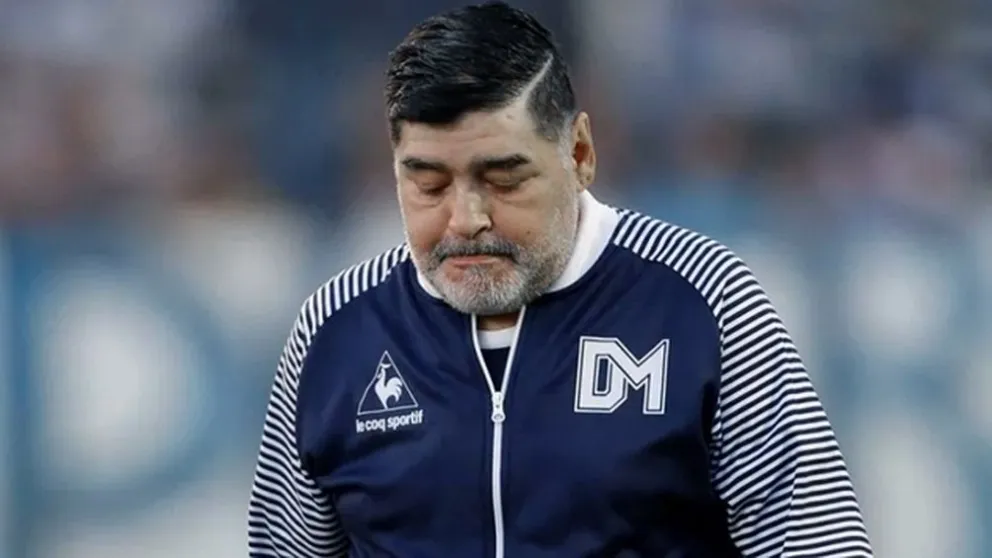 Maradona agonizó 12 horas ante sus médicos "temerarios" e "indiferentes"