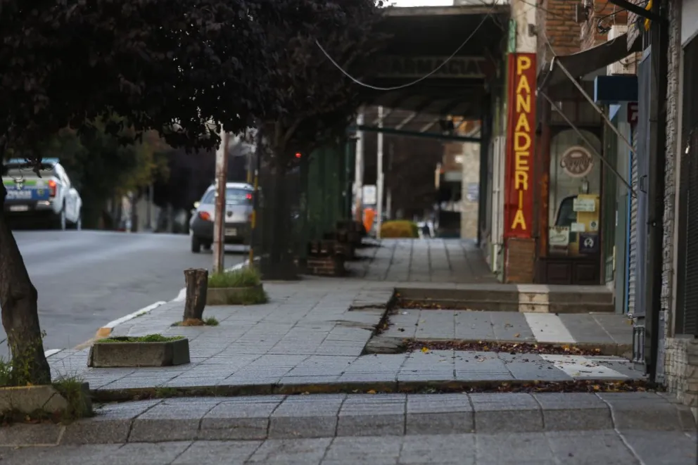 Aflojan las detenciones por circular fuera del horario permitido