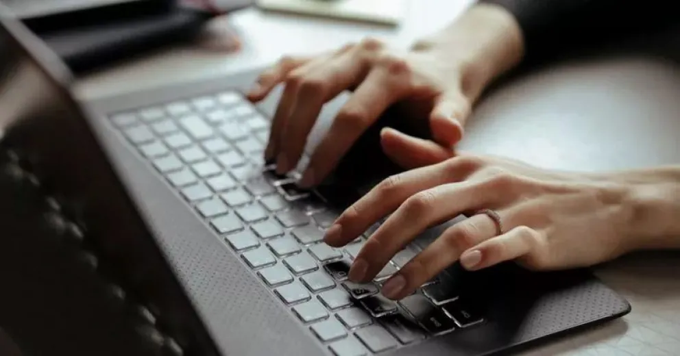 Convocan postulantes a puestos de trabajo en la administración provincial 