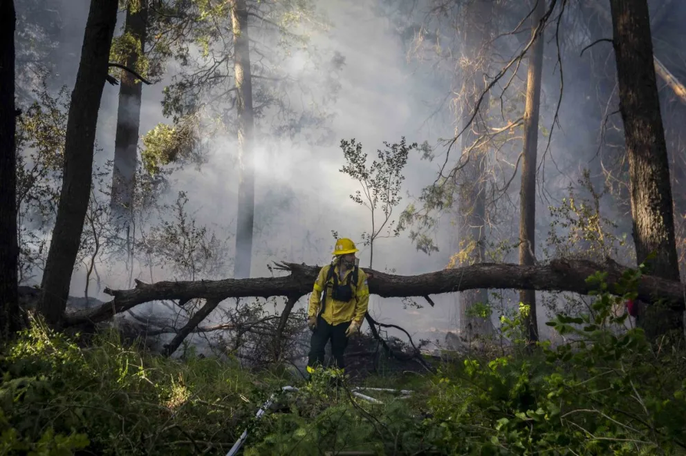 Pedro Curuhual, 30 años al servicio de la comunidad combatiendo incendios forestales