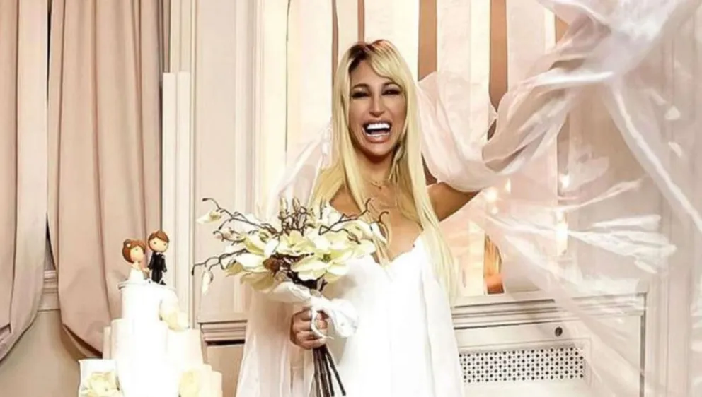 El increíble canje de Vicky Xipolitakis por ¡papel higiénico!