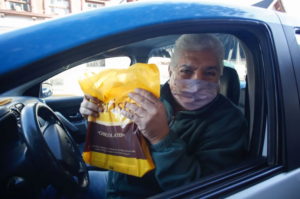 Los taxistas celebraron su día con mucha alegría