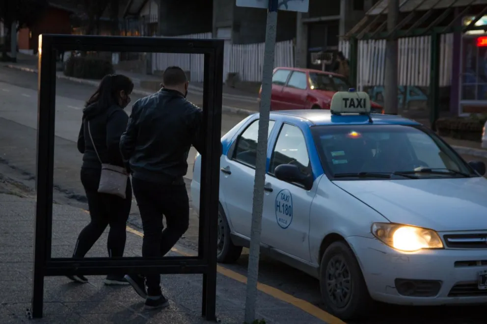 Los taxis y remises con dificultades para cubrir la demanda del servicio 