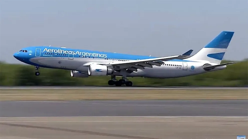 Partió el vuelo número 14 rumbo a Rusia en busca de más vacunas Sputnik V