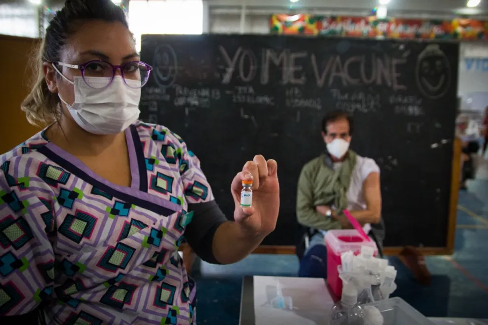 En Río Negro ya se vacunó casi el 70% de la población objetivo