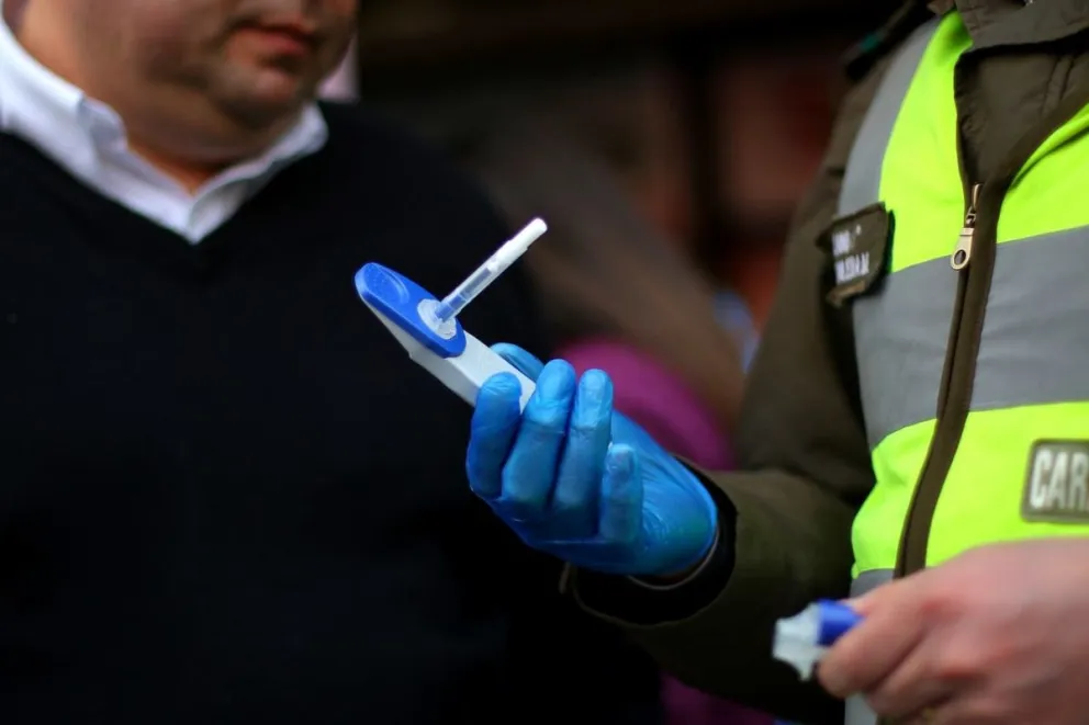 Investigan marihuana medicinal y los detuvieron en la ruta por cuatro gramos