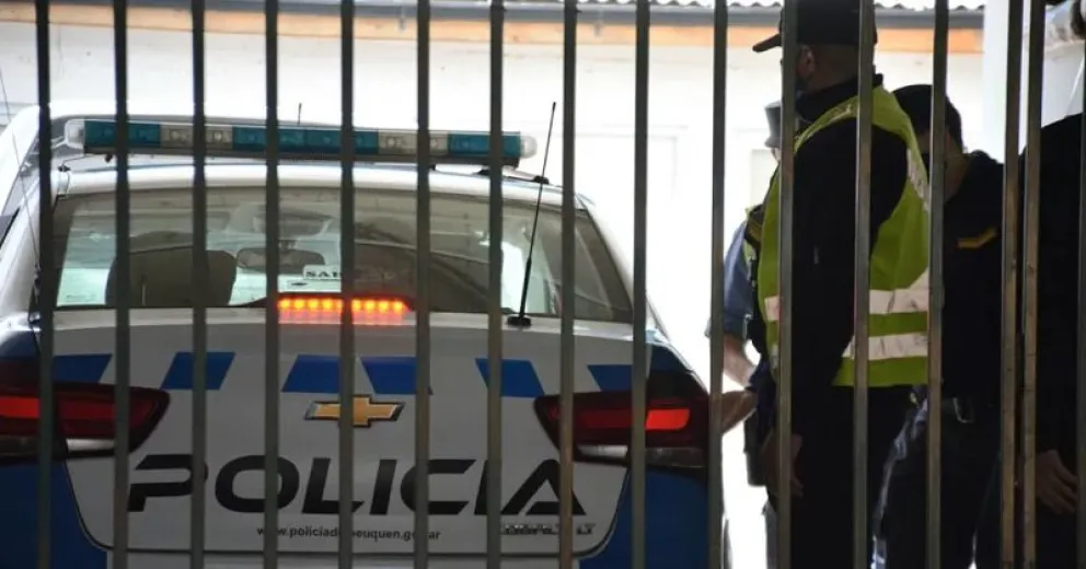 Una pareja en San Martín de los Andes fue denunciada por traer a una embarazada desde Tucumán para comprar al bebé  