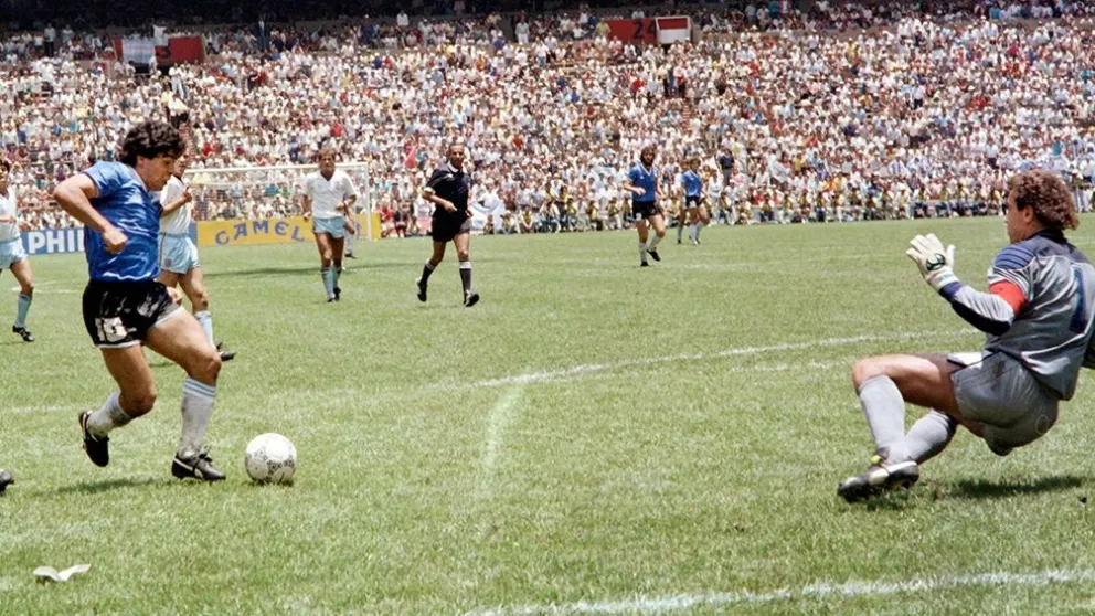 Llaman a crear esculturas para el Día del Futbolista