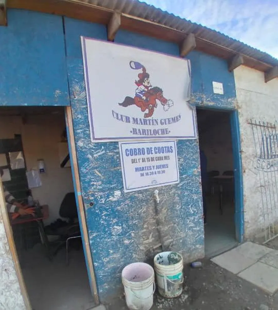 Delincuentes sustrajeron elementos del club Martín Güemes