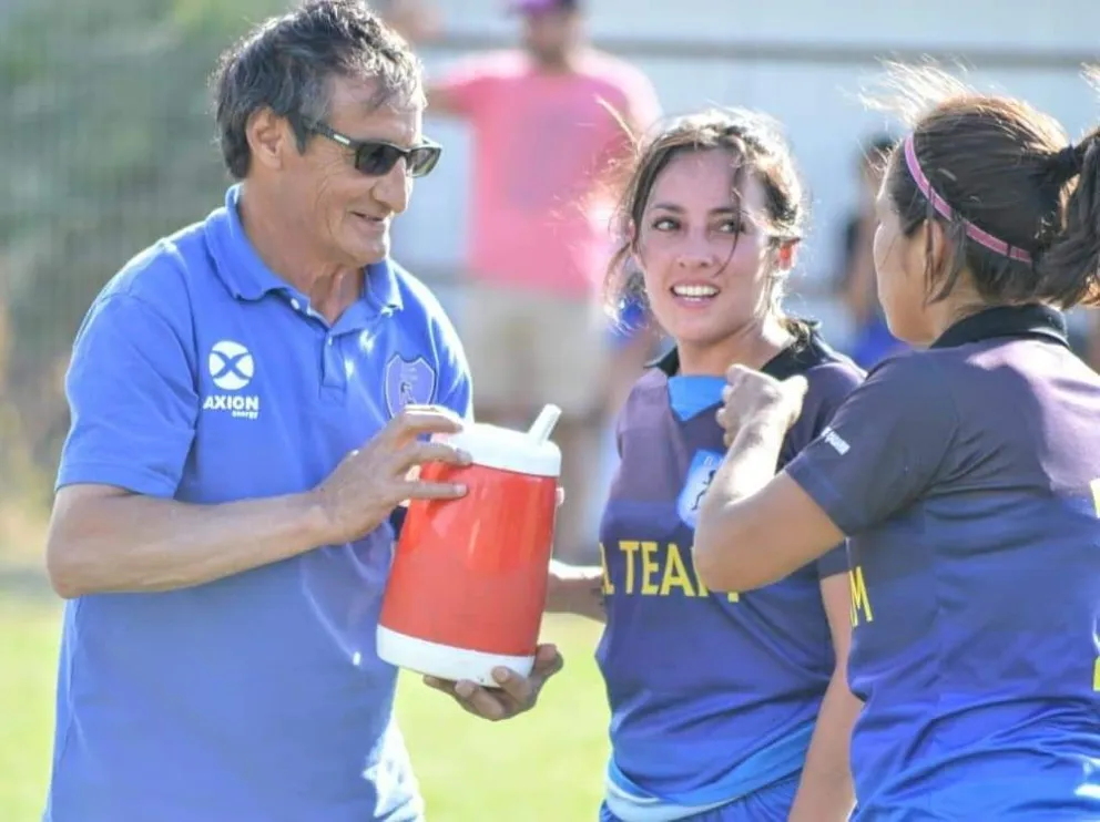 Testimonios de dirigentes deportivos en su día: dejar todo para ver crecer y desarrollarse a los niños