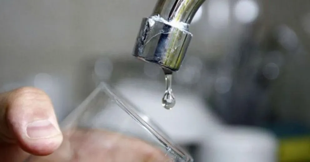 Varios barrios sin agua por tareas de mantenimiento