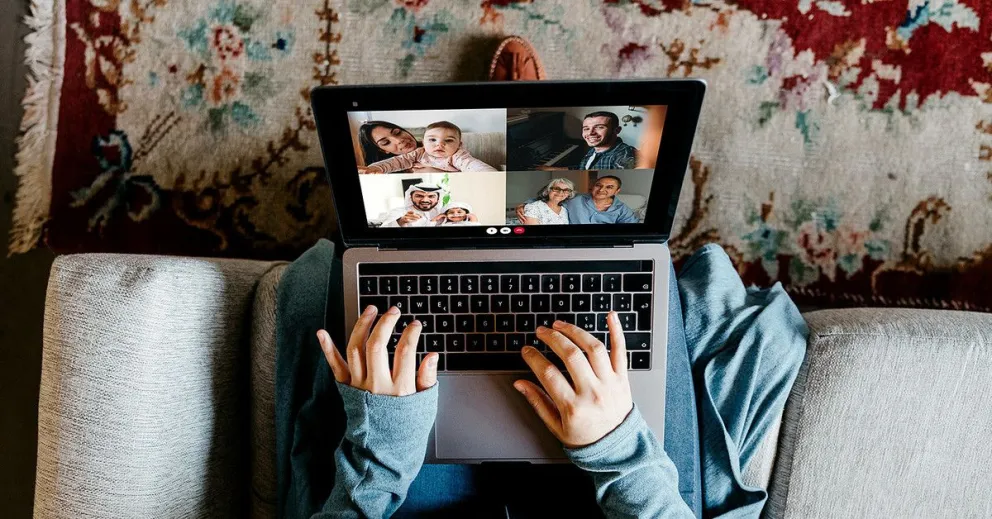 Fatiga Zoom: el estrés causado por la nueva forma de comunicación