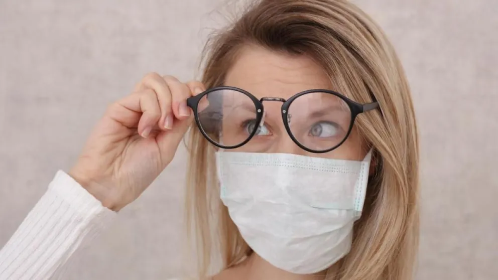 ¿Pueden los anteojos protegernos contra el coronavirus?