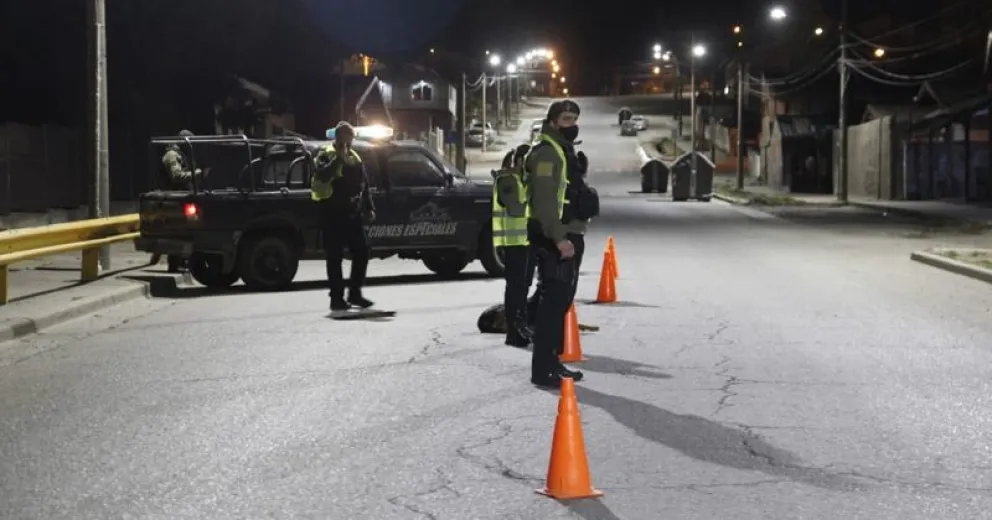 Otros seis detenidos por circular fuera de horario por las calles de la ciudad